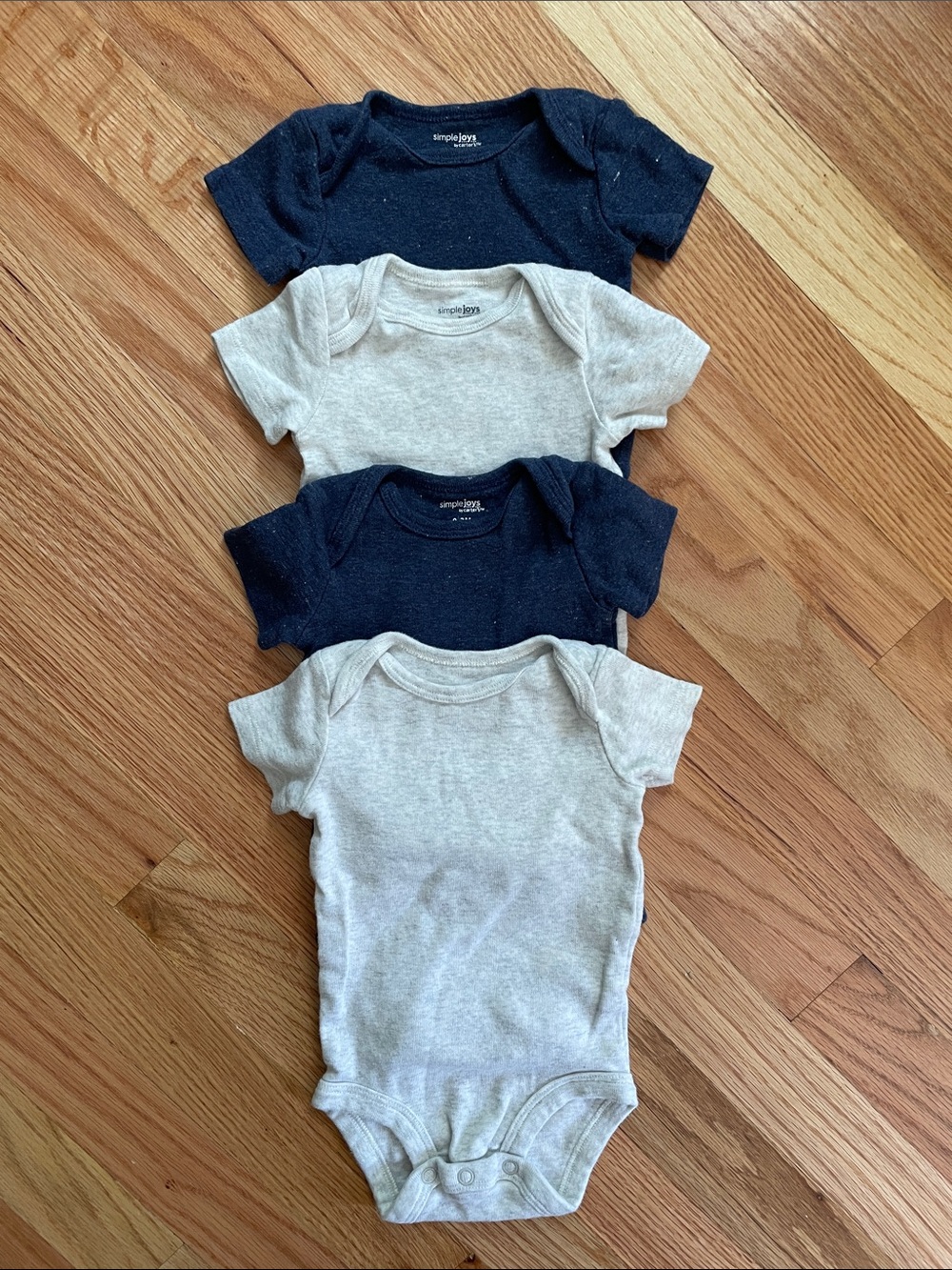 NWOT Neutral Basics Onesies Bundle